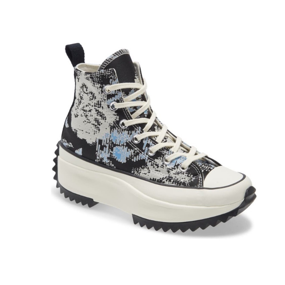 NIB Converse Run Star hike high top platform sneaker
